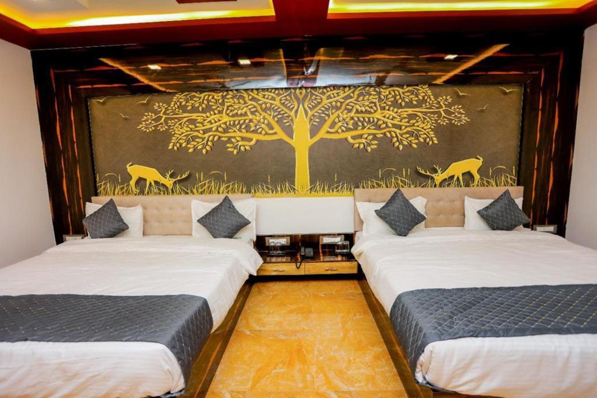 Hotel Eagle Inn Udaipur Esterno foto